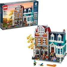 LEGO 10270 Bookshop - Image 4