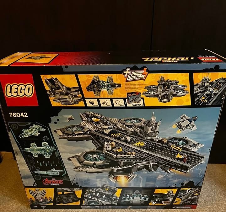 LEGO SHIELD Helicarrier 76042 - Image 2